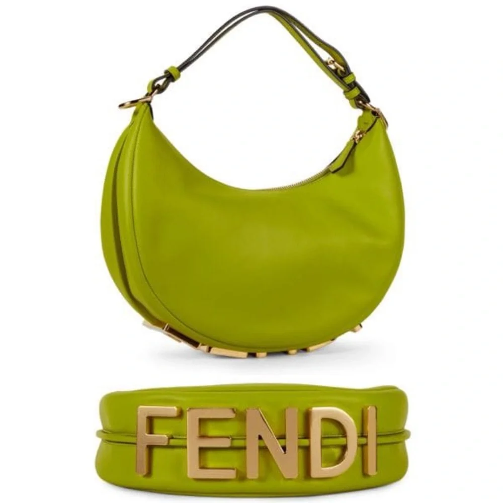 ❤️❤️ FENDI Fendigraphy Leather Hobo Bag❤️❤️